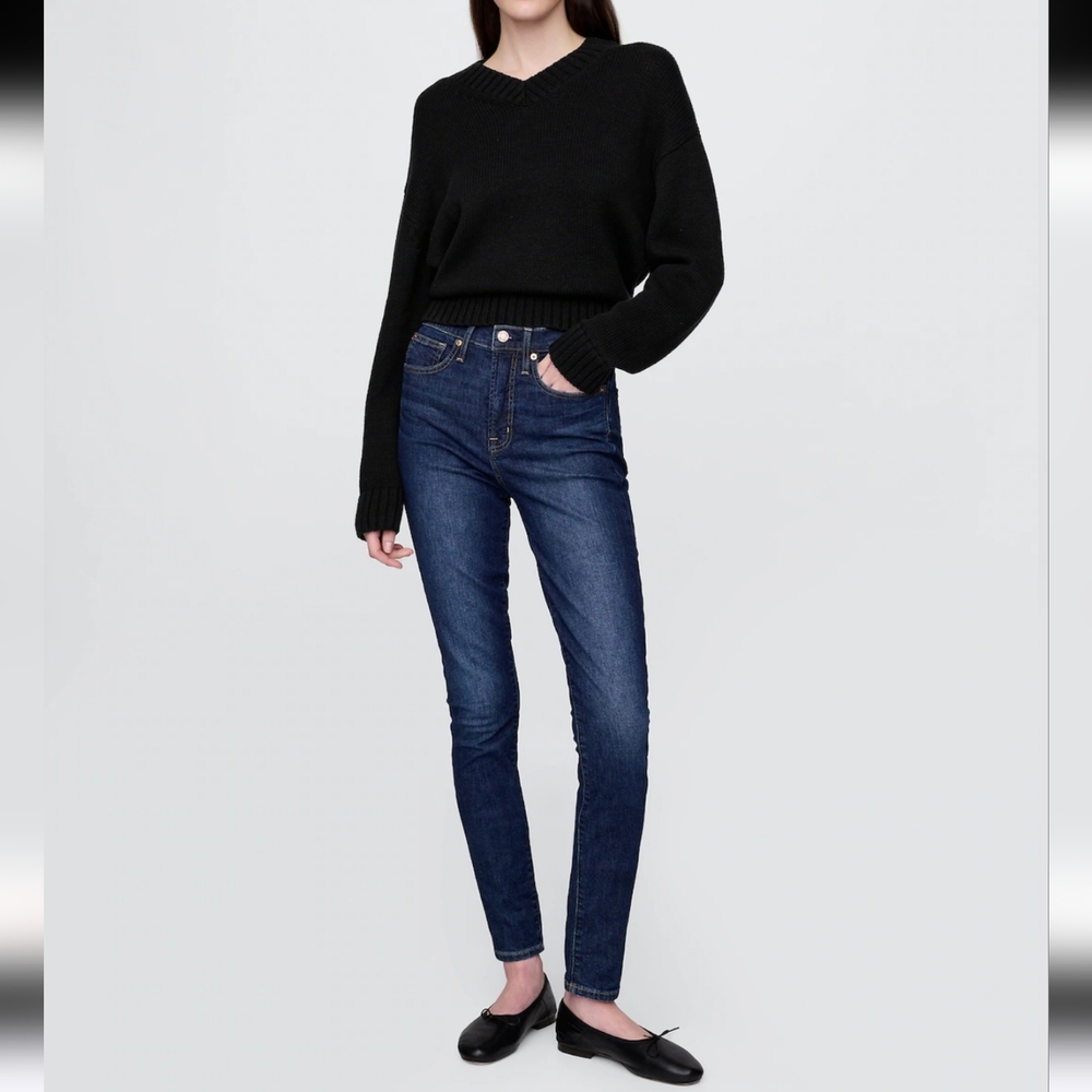 Gap High Rise True Skinny Darkwash Jeans 27